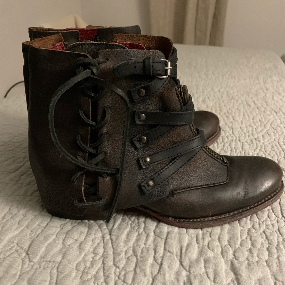 Freebird Limerick Bootie- Black